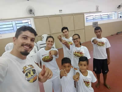 Aula de Capoeira em Pindamonhangaba