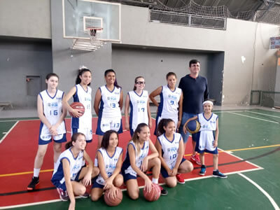 Basquete em Poá
